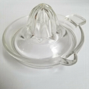 Vintage Small Clear Glass Juice Reamer Flat Thumb Rest (L12)
